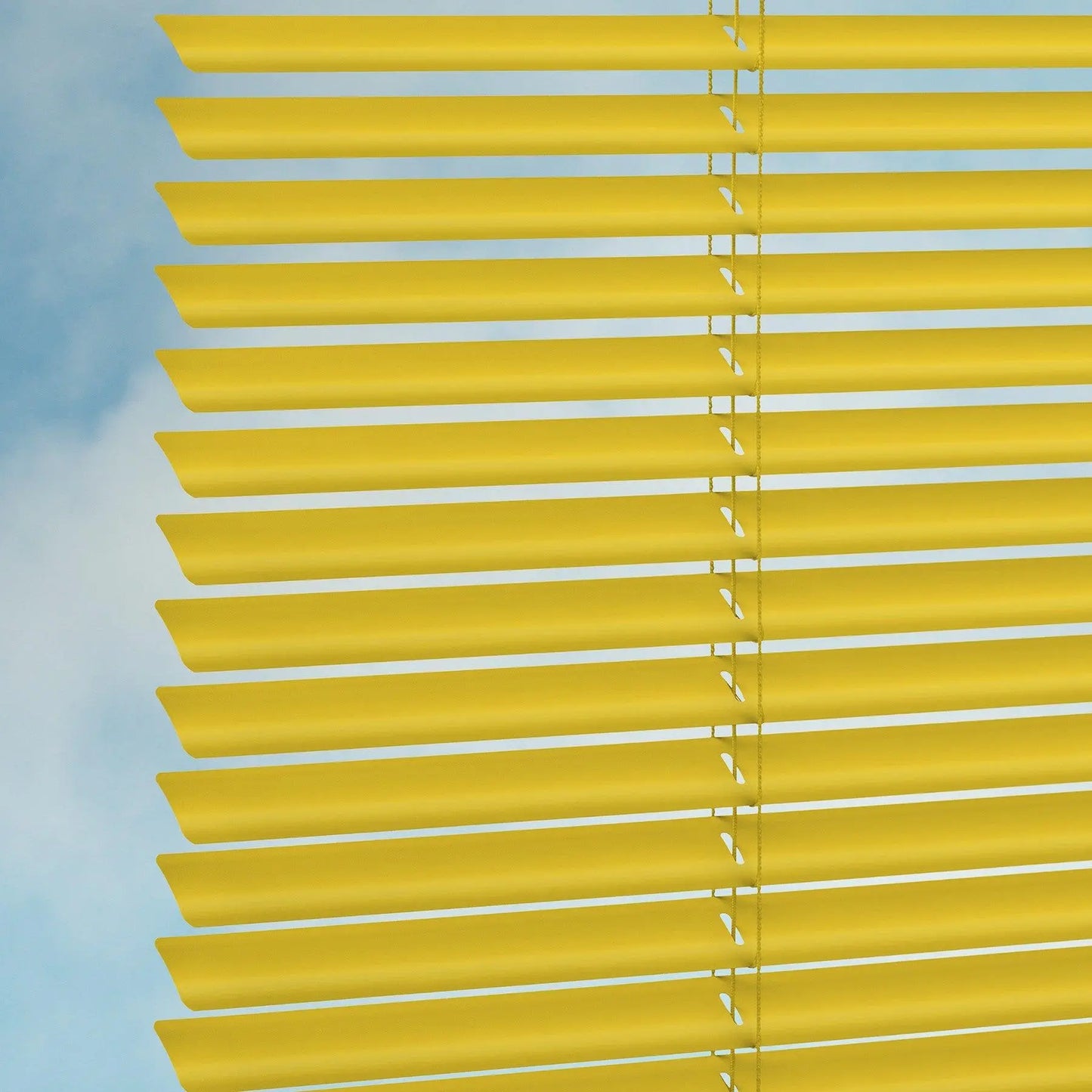 Aluminium lamell 25mm 4250 - S.A Persienn & Markisservice AB